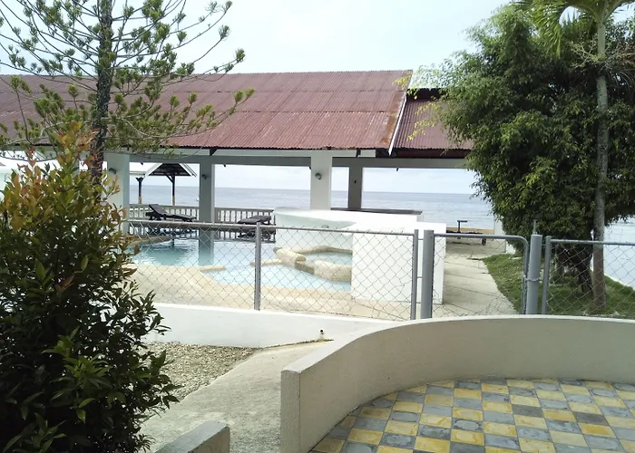 Ocean Bay 3*